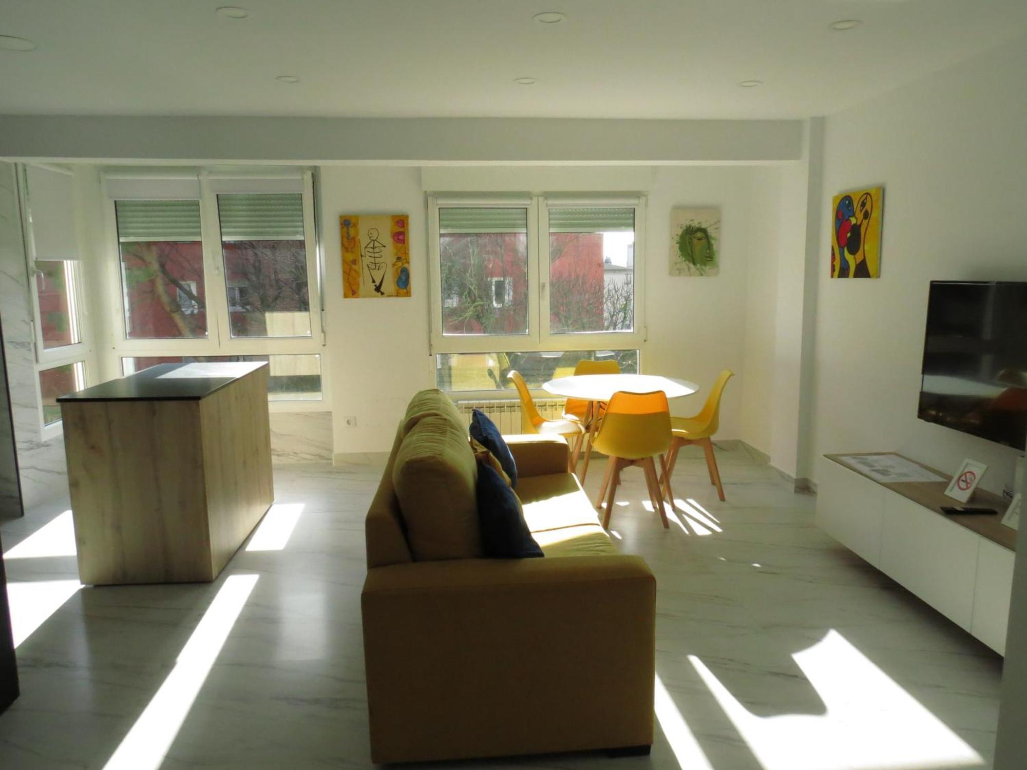 Apartamento Jardin Deluz, Con Wifi Y Parking Privado Gratis Santender Kültér fotó