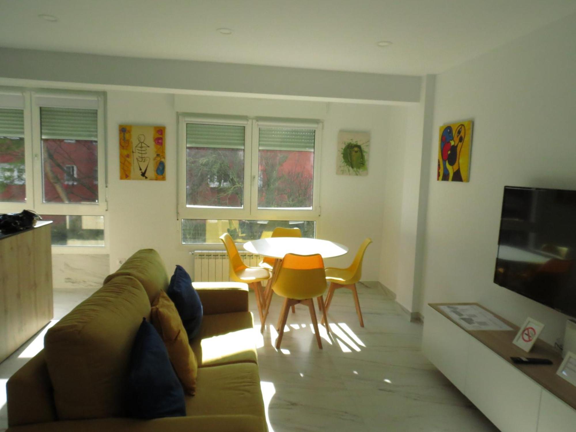 Apartamento Jardin Deluz, Con Wifi Y Parking Privado Gratis Santender Kültér fotó