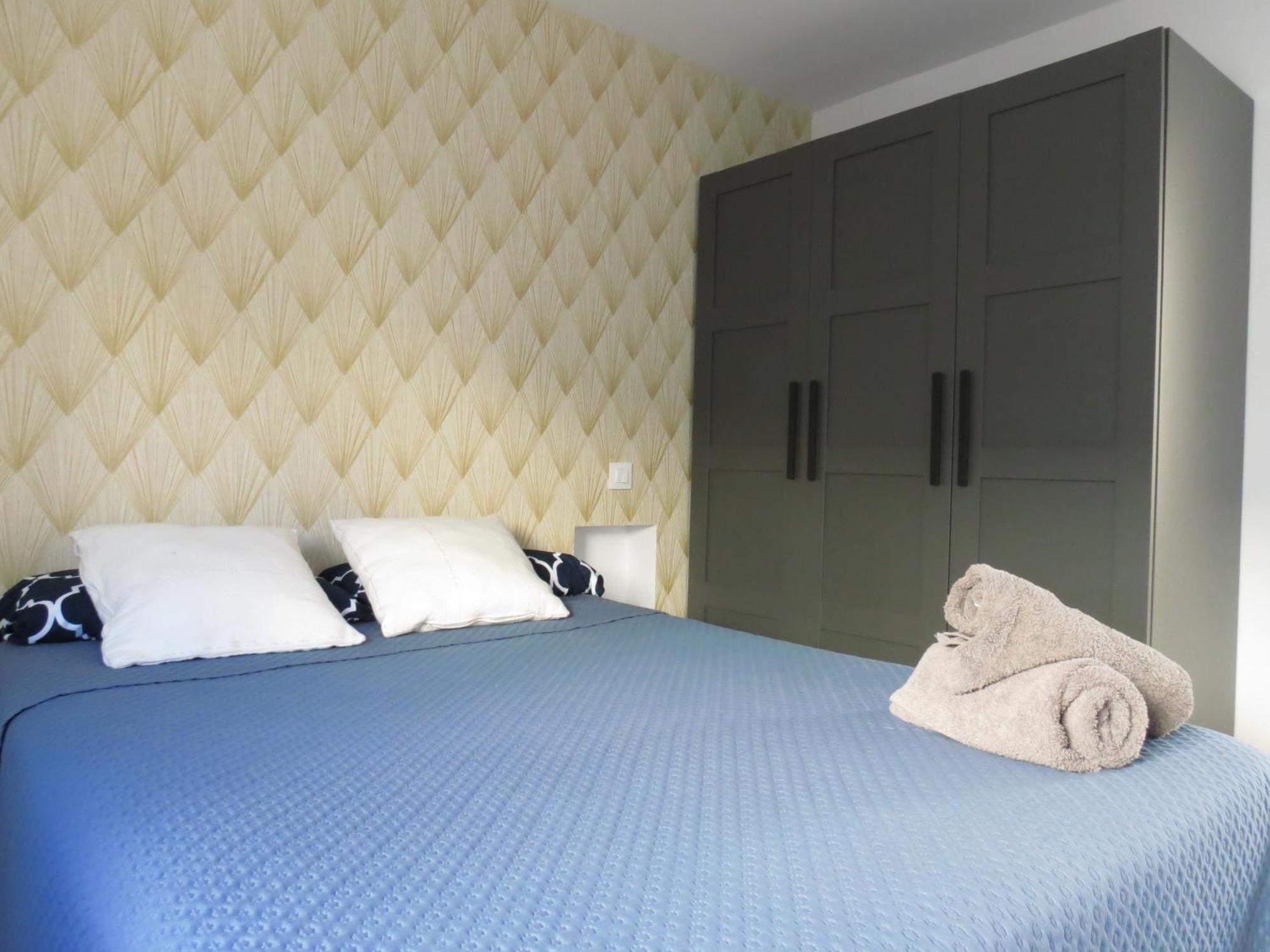 Apartamento Jardin Deluz, Con Wifi Y Parking Privado Gratis Santender Kültér fotó