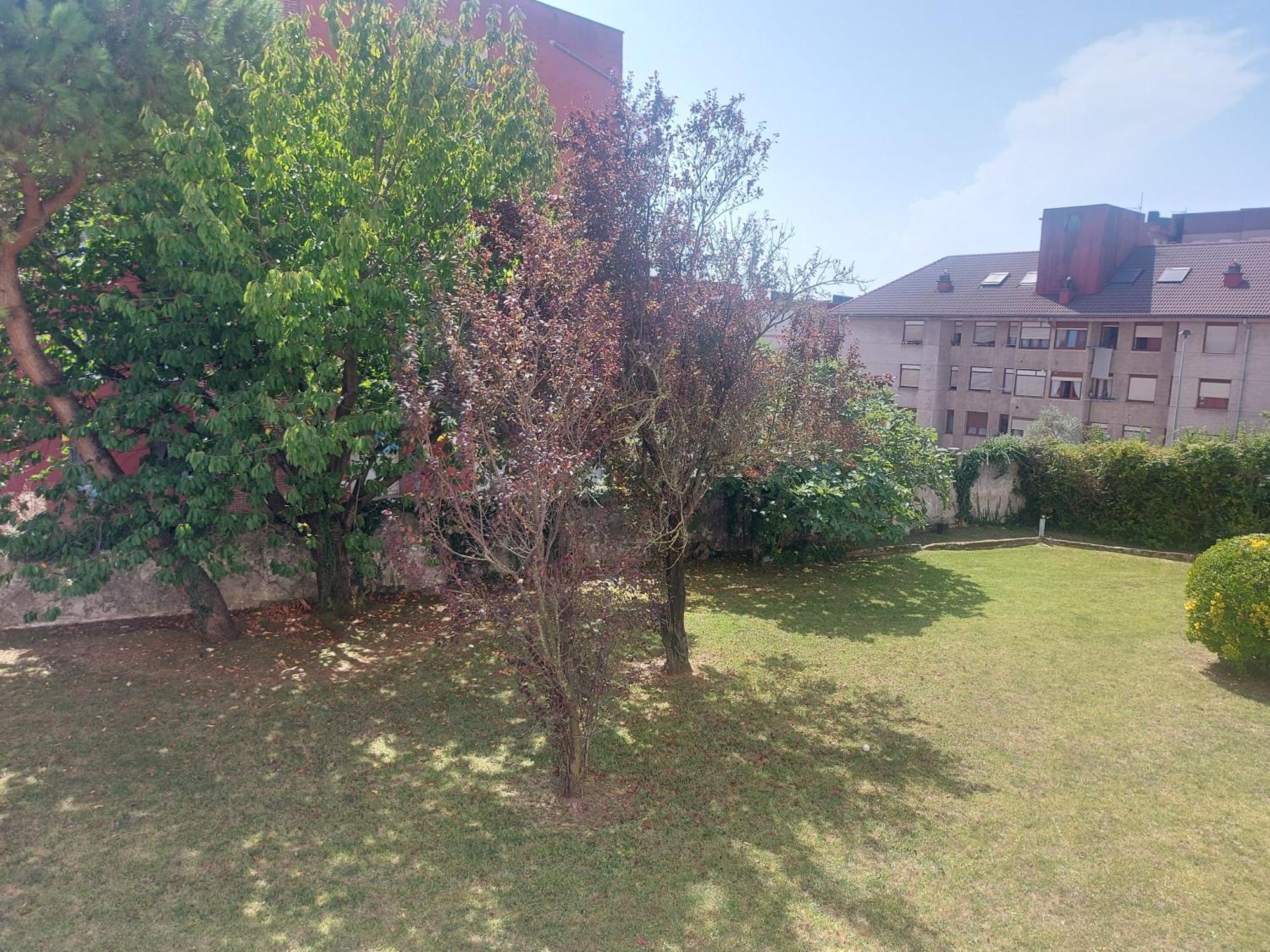 Apartamento Jardin Deluz, Con Wifi Y Parking Privado Gratis Santender Kültér fotó